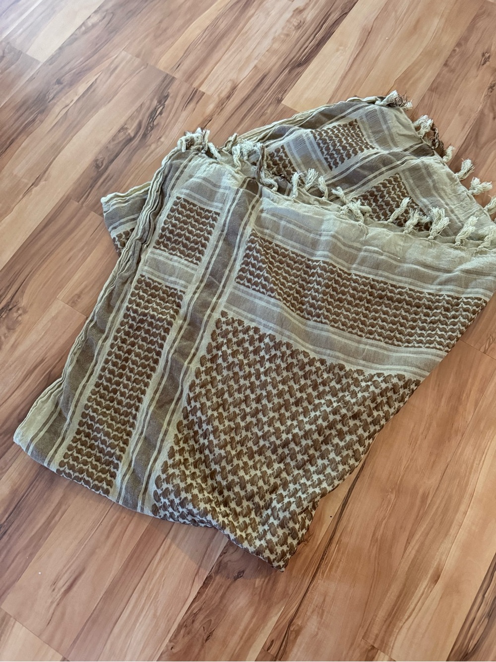 Traditional Patterned Shemagh Scarf in Olive & Brown